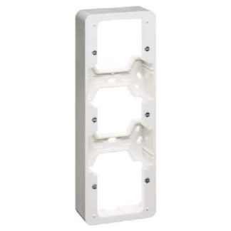 Корпус для поверхностного монтажа, трехкратное горизонтальное/вертикальное расположение отверстий D 80.693.02