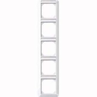 Рамка Arctic White/Glossy с 5 этикетками - 5-секционная рамка белого цвета 385525