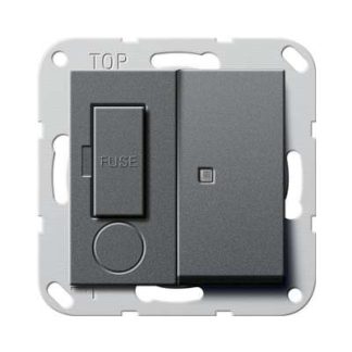 Выход с предохранителем на 13 А. Переключаемая антенна - розетка (278728)
