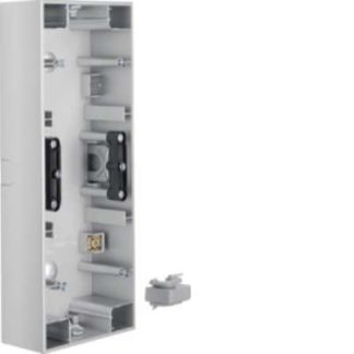 Алюминиевый корпус для поверхностного монтажа, рассчитанный на 3 ячейки, артикул 10437003.