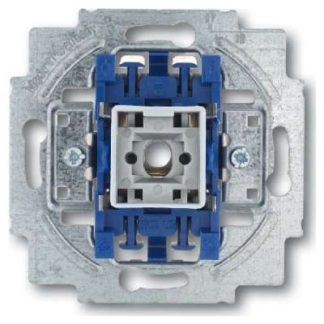 Вставка для тумблерного переключателя. Встраиваемая коробка - Промежуточный переключатель (2400/7 US)