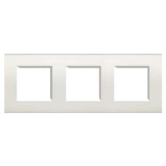 Светло-белый корпус, 3 модуля LNA4802M3BI 3x2