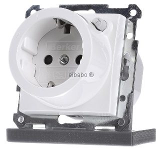 Розетка Schuko Polar белого/глянцевого цвета с выключателем FI. - Электрическая розетка 47088989