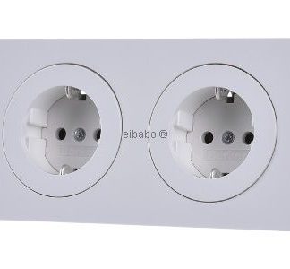 Двойная розетка Polar белого/глянцевого цвета с рамкой - Электрическая розетка 47202089