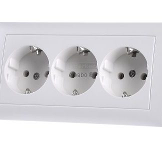 Тройная розетка Schuko с крышкой - электрическая розетка 47661909