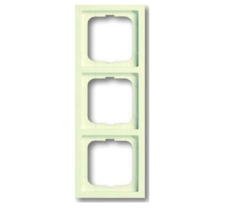Тройная рамка цвета слоновой кости/белый, фут.линейный - Тройная рамка кремово-белого цвета 1723-182