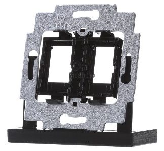 Черное кольцо-держатель модульного домкрата. Основание — базовый элемент модульного домкрата 1814.