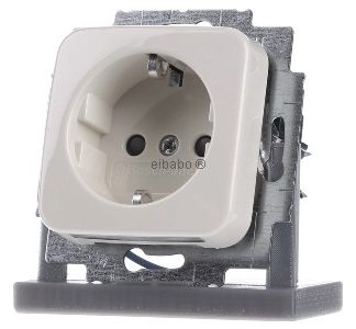 Сначала розетка Schuko (R). Ночная ориентация - электрическая розетка 20 EUCBLI-212