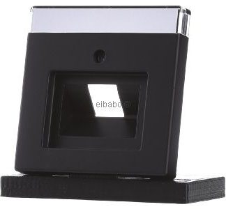 Белая матовая крышка Studio для однорозеточного разъема UAE 1803-885