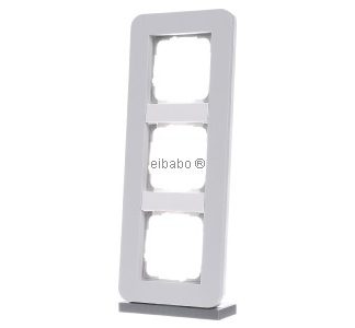 Тройная светло-серая/чисто-белая маскирующая рамка - Трехсоставная серая рамка 0213411