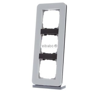 Тройная светло-серая/антрацитовая маскирующая рамка - Трехсоставная серая рамка 0213421