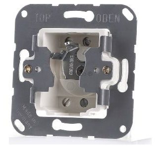 2-полюсный ключевой переключатель 104.28