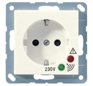 Розетка SCHUKO 16A 250V белого цвета - Розетка (гнездо) A 521 мкФ