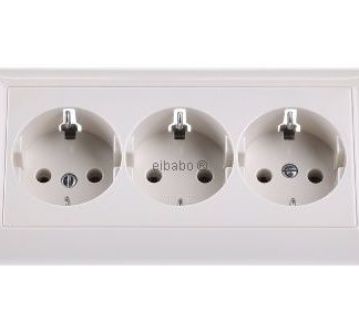 Розетка KK Schuko белая, трехпозиционная - электрическая розетка AS 523
