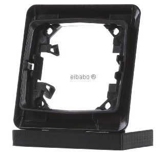 Полноповоротная монтажная пластина — запасная часть для коммутационного устройства CD 90 HP Home.