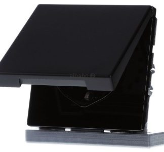 Розетка SCHUKO с откидной крышкой - Вилка LS1521KLSWM