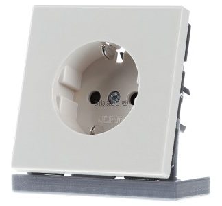 Розетка SCHUKO 16A 250V с защитой контактов - Розетка с защитой контактов LS 1520 NKI