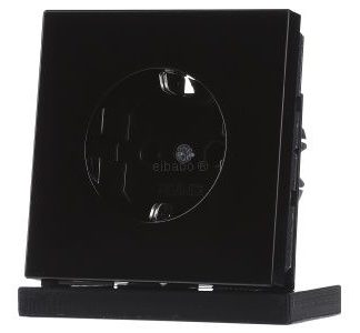 Розетка Schuko черная - электрическая розетка LS 1520 SW