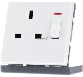 Розетка с выключателем AWS 13A 250V 2-полюсная uE - Электрическая розетка LS 3171 KO WW