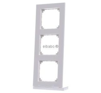 Рамка M-PLAN тройная, белая/глянцевая - 3 белые рамки, белая 515319