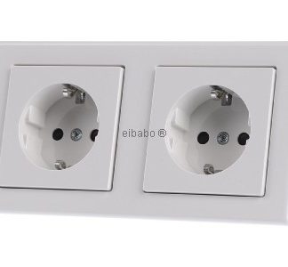Розетка Schuko, белый/двойной глянцевый цвет - Розетка (MEG2328-1419)